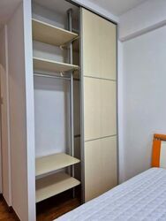 The Lakeshore (D22), Condominium #557840061